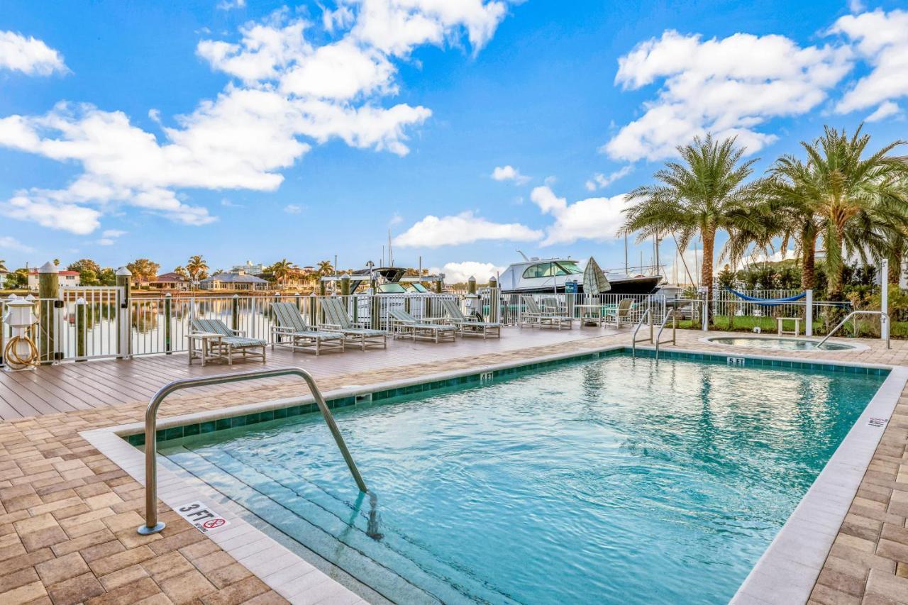 Dolphin'S Cove - Clearwater Beach, Fl Exterior foto